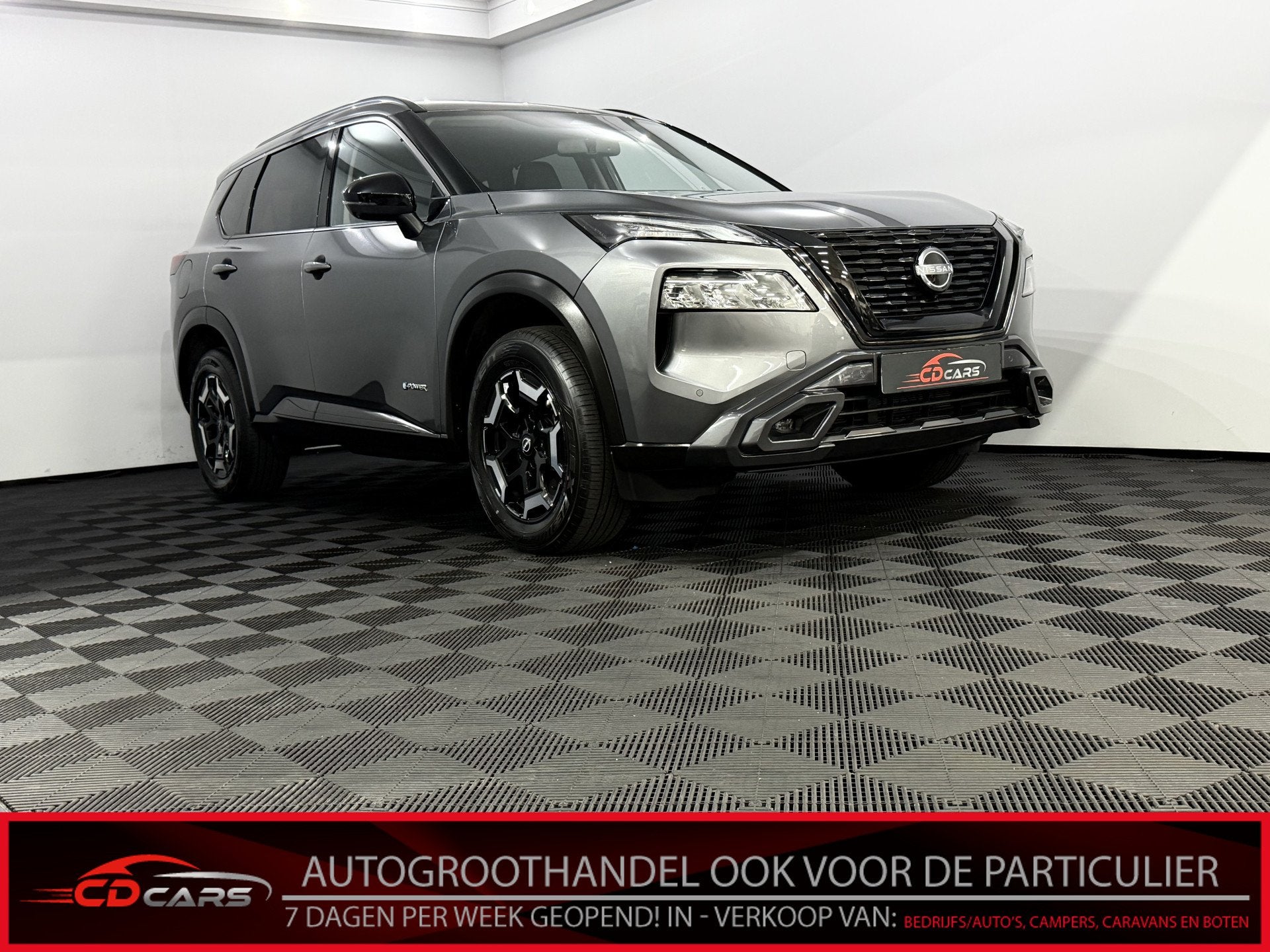 Nissan X-Trail 1.5 e-Power N-Trek 4 Orce AWD 7P 360 Camera,, Auto's, 1497 cc, Gebruikt, Leder en Stof, 1725 kg