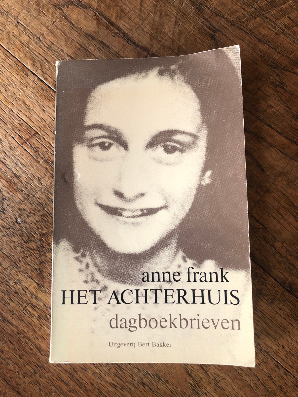 Het Achterhuis - Dagboekbrieven van Anne Frank (1988), Ophalen of Verzenden, 20e eeuw of later, Gelezen
