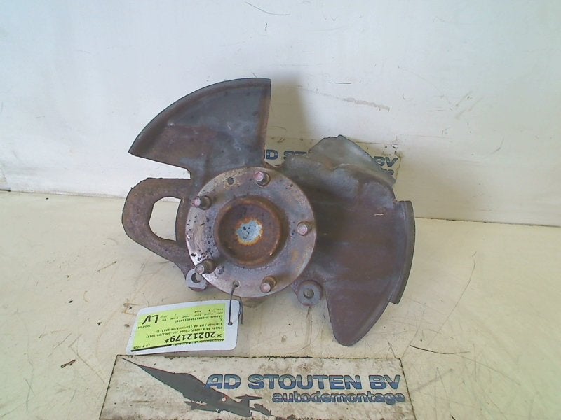 Fusee Links Voor Mazda RX-8 (SE17) (2003-10/2012-06), Gebruikt, Hitdorfer Straße 73, Leverkusen 51371, , Duitsland, Mazda, Info@mazda.de