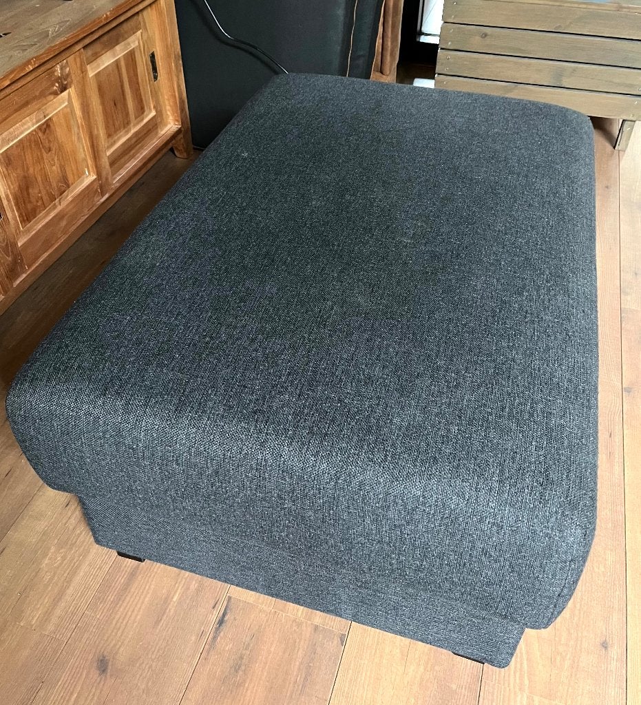 Hocker grijs, Huis en Inrichting, Banken | Voetenbanken en Poefen, Ophalen, 75 tot 100 cm, Zo goed als nieuw, Rechthoekig