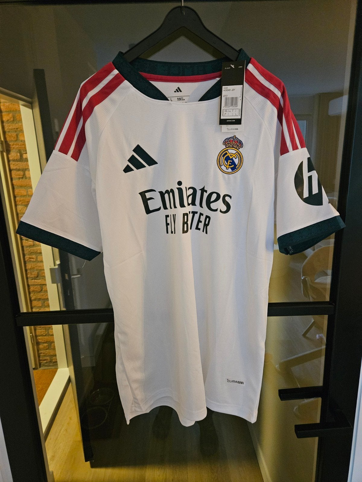 Real Madrid Adidas voetbalshirt - Nieuw met kaartjes, Buitenlandse clubs, Adidas AG, Adi-Dassler-Straße 1, 91074 Herzogenaurach, Duitsland