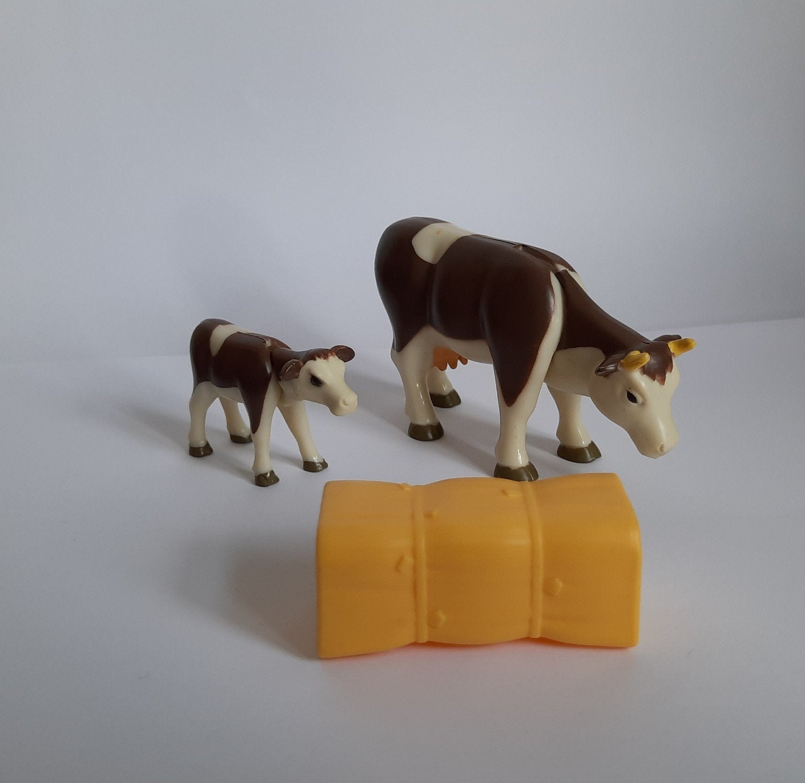 Playmobil - set met koe en kalf , Kinderen en Baby's, Speelgoed | Playmobil, Complete set, Overige typen, Ophalen of Verzenden