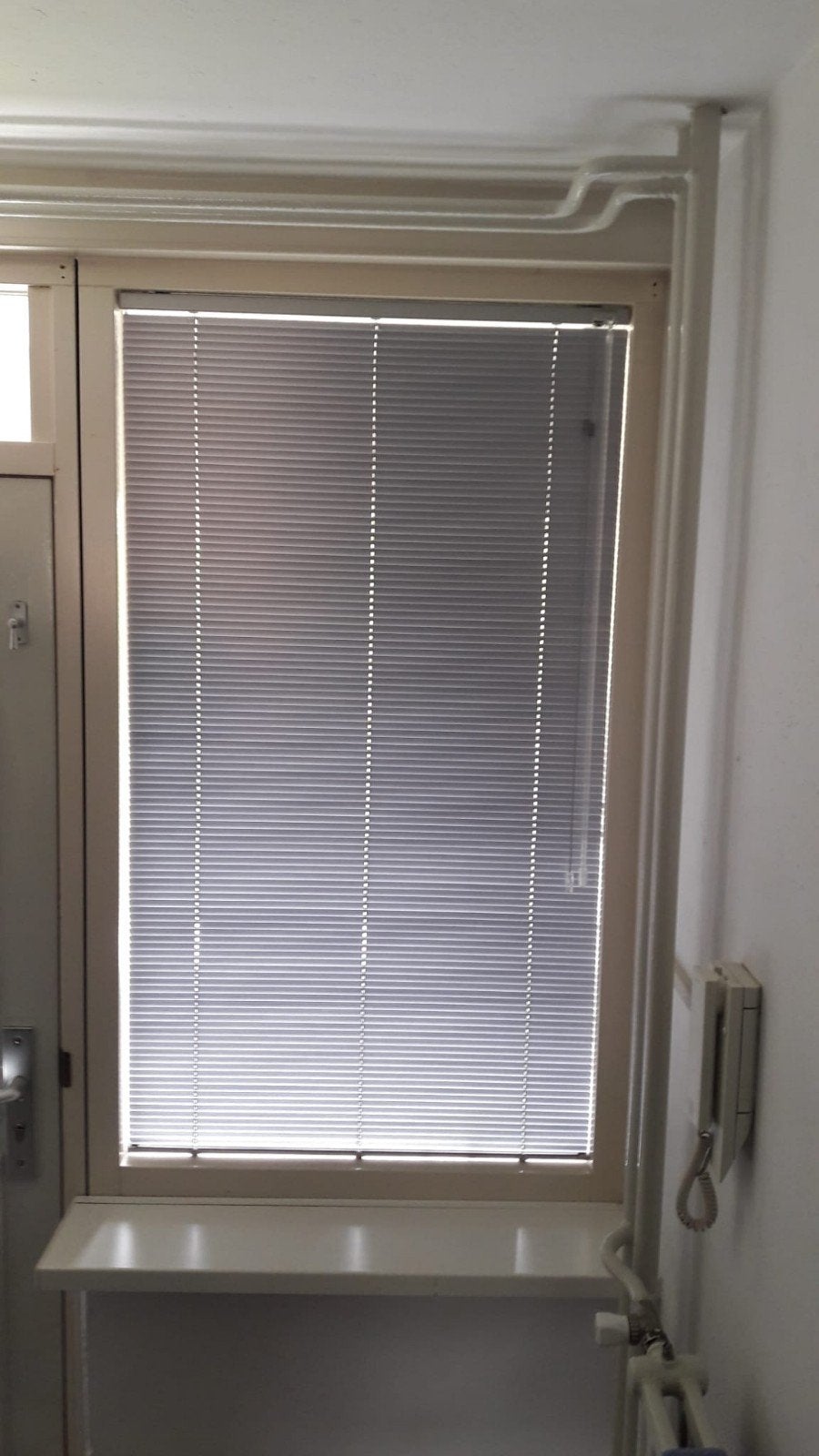 Jaloezie raam, Luxaflex, Ophalen of Verzenden, Jaloezie