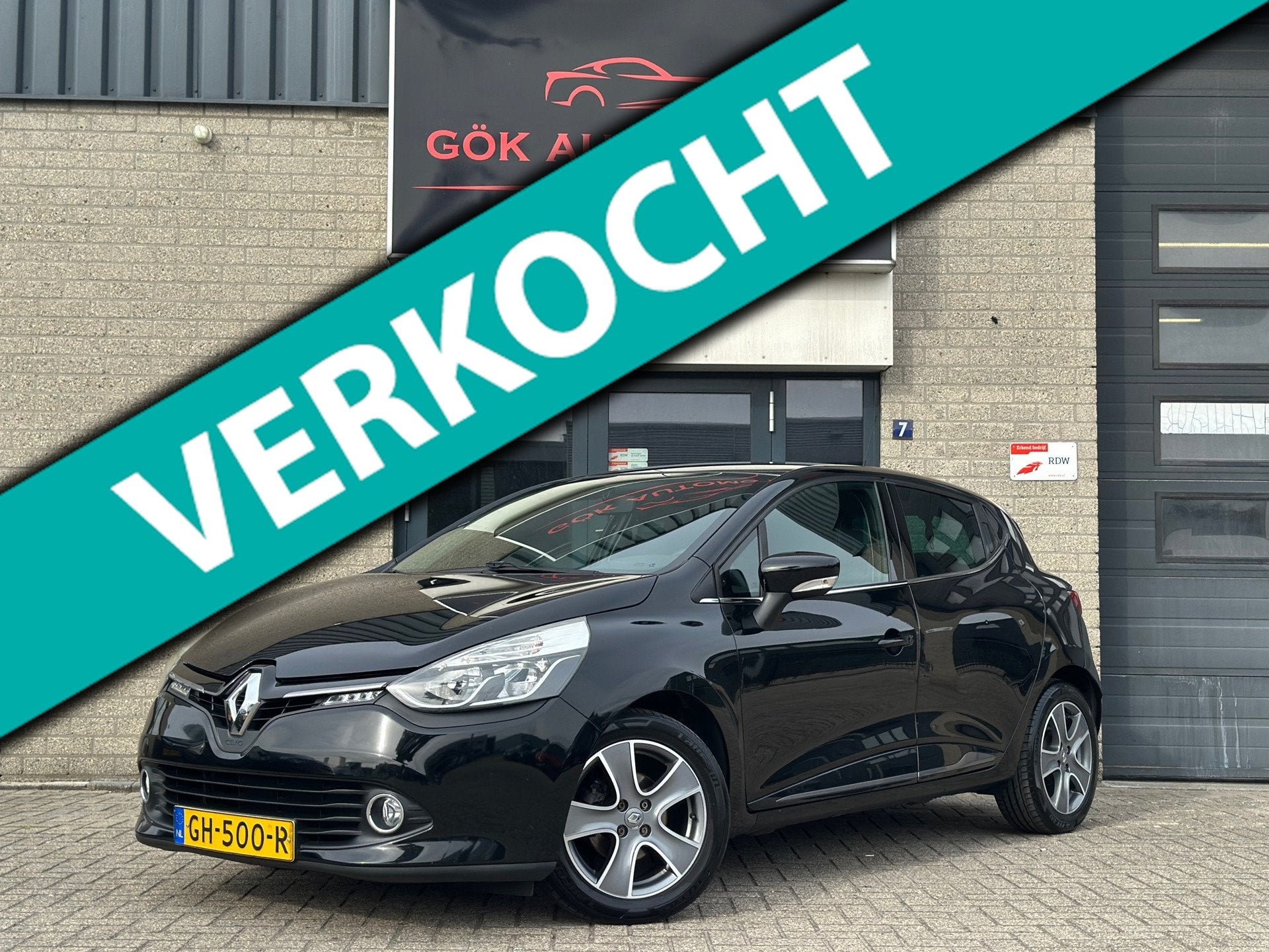 Renault Clio 0.9 TCe ECO Night&Day / LED / NAP / Cruise Cont, Stof, Zwart, 540 kg, Zwart