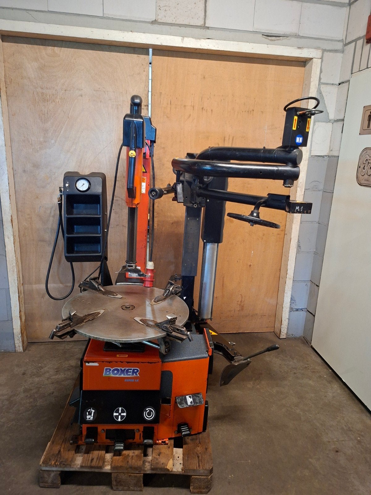 banden apparaat boxer super lx 24 inch hulparm, Ophalen, Nieuw