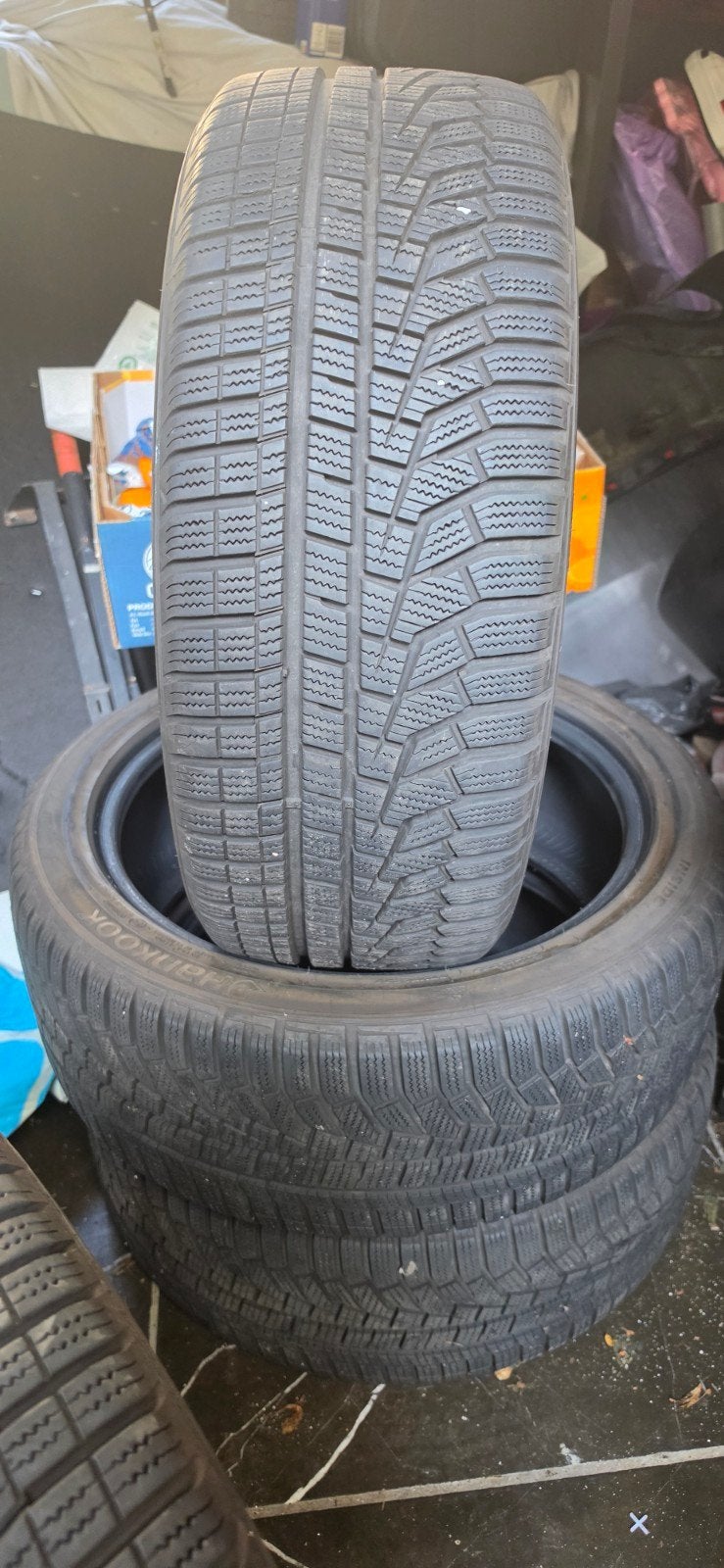 4x Hankook evo2 runflat winterbanden 225 45 18, Ophalen