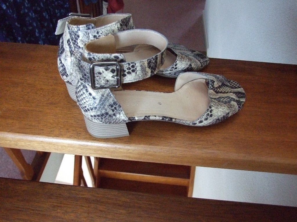 Gabor zgan slangenprint sandaaltje maat 39, Overige kleuren, Gabor, Nieuw, Sandalen of Muiltjes