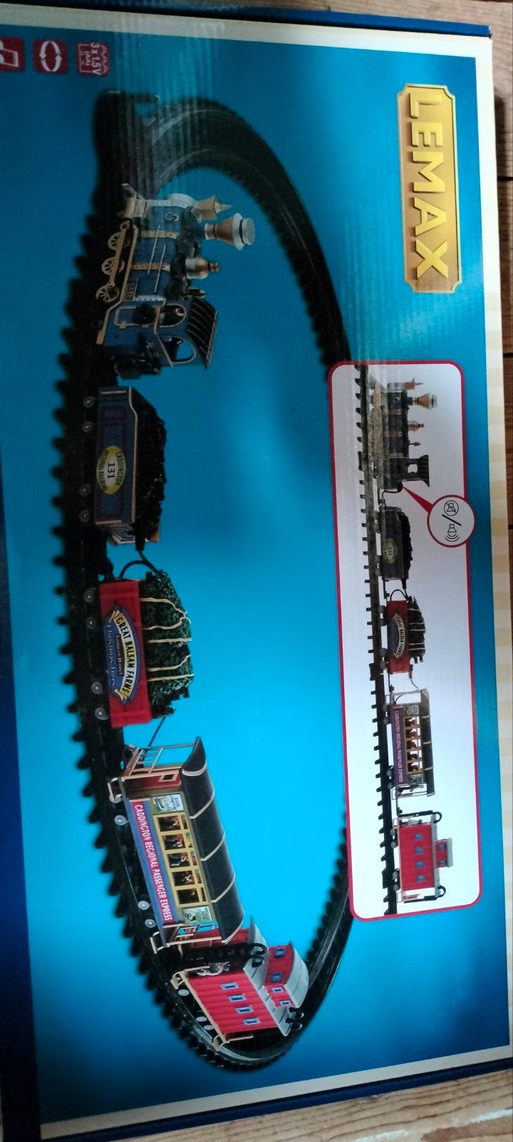 Lemax Treinset met Locomotief en Wagons - Kersteditie, Ophalen, Zo goed als nieuw, Gelijkstroom, Treinset
