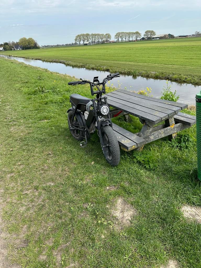 Ouxi V8 elektrische fiets met dubbele accu en gashendel, Ophalen of Verzenden, Gebruikt, 50 km per accu of meer, Overige merken