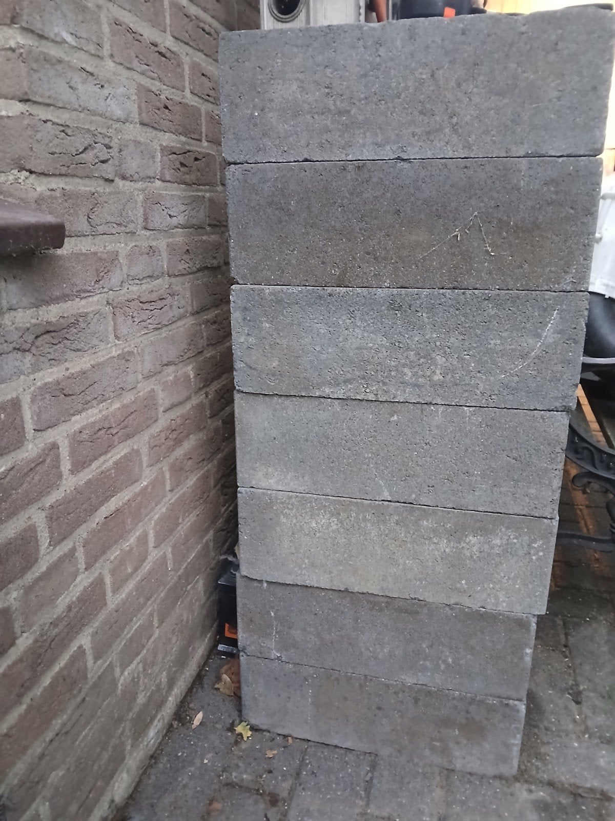 7 stuks tegels 42x42x14 cm, Ophalen