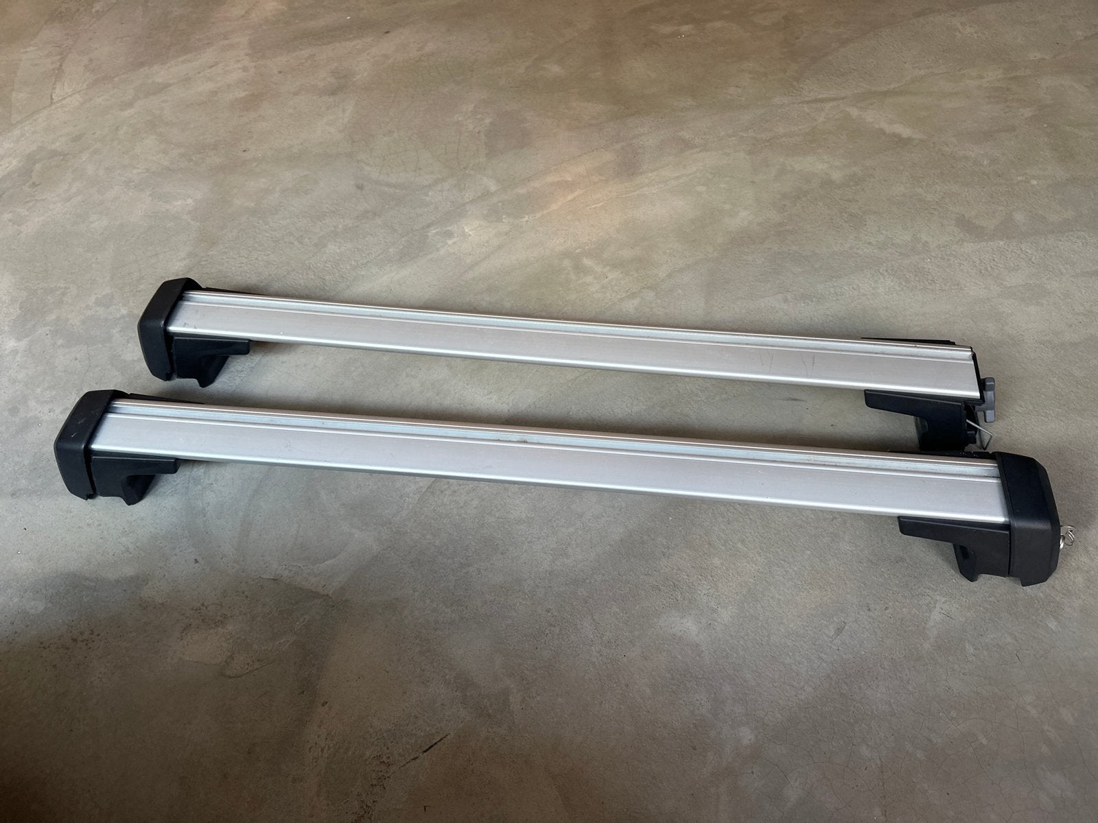 Volvo XC60 dakdragers met Thule/Volvo fietsendragers, Auto diversen, Ophalen of Verzenden, Gebruikt