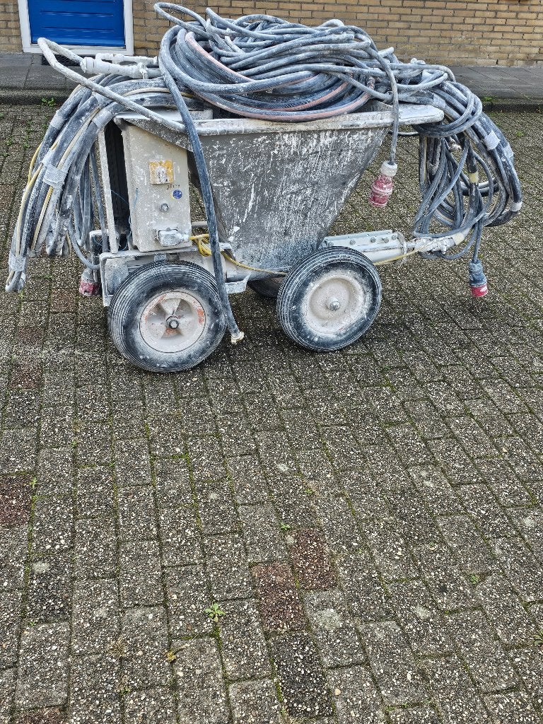 Spackspuit 380V (GBT) + compressor 380v (Atlas copco), Ophalen, Gebruikt
