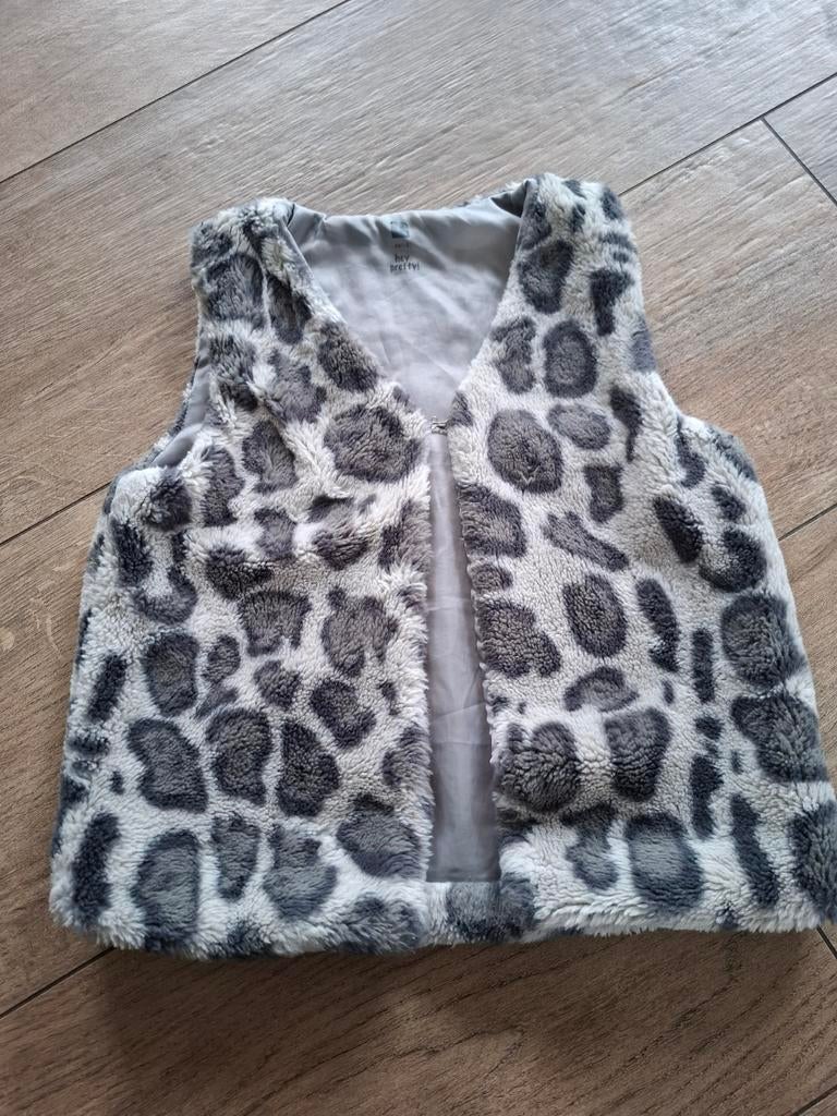 Lekker zachte bodywarmer / gilet maat 146 /152, Ophalen of Verzenden, Hema, Meisje, Trui of Vest