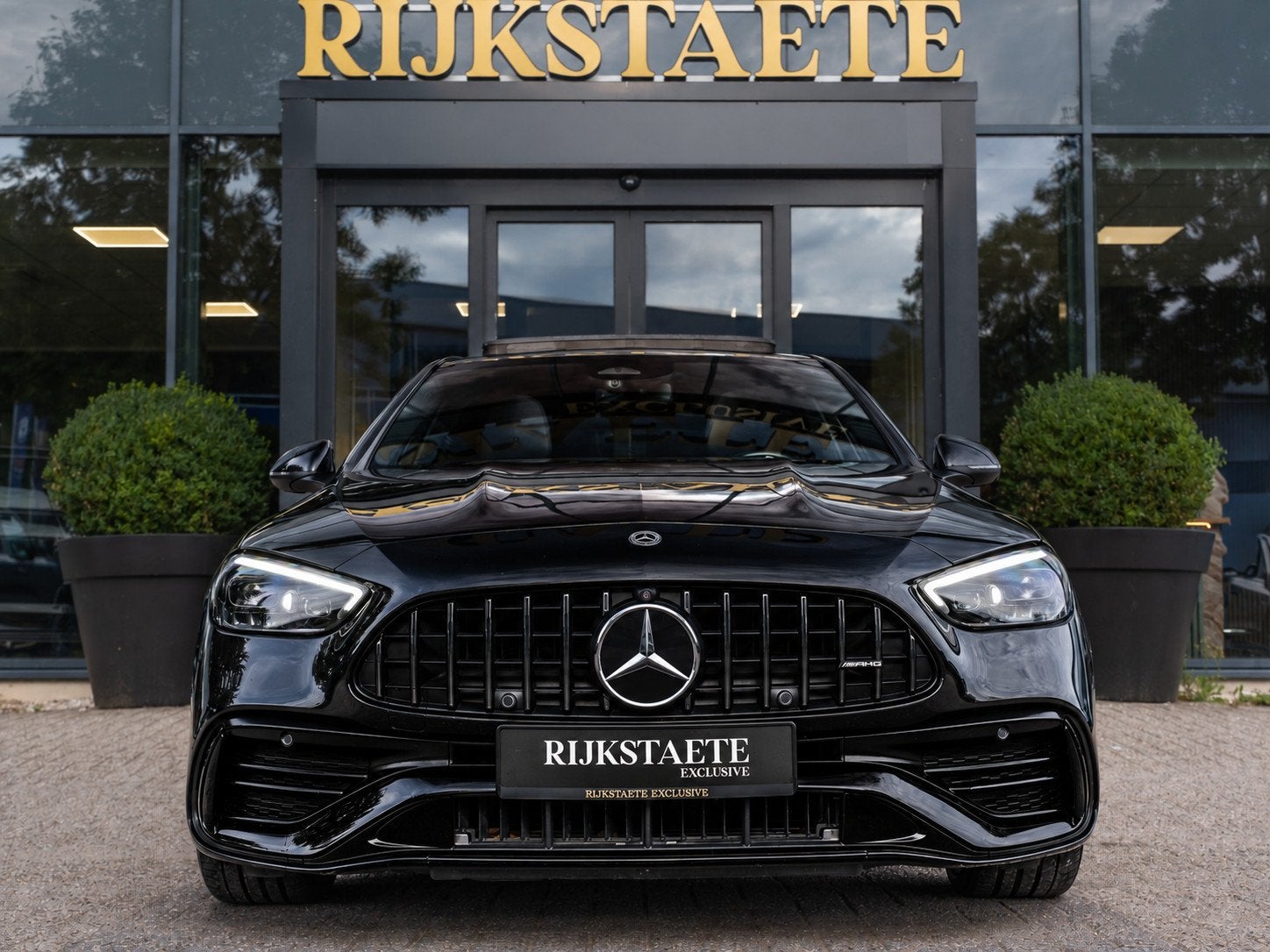 Foto 3 van Mercedes C-klasse C43 AMG 4MATIC|PANO|BURMEST|ACC|SFEER|360