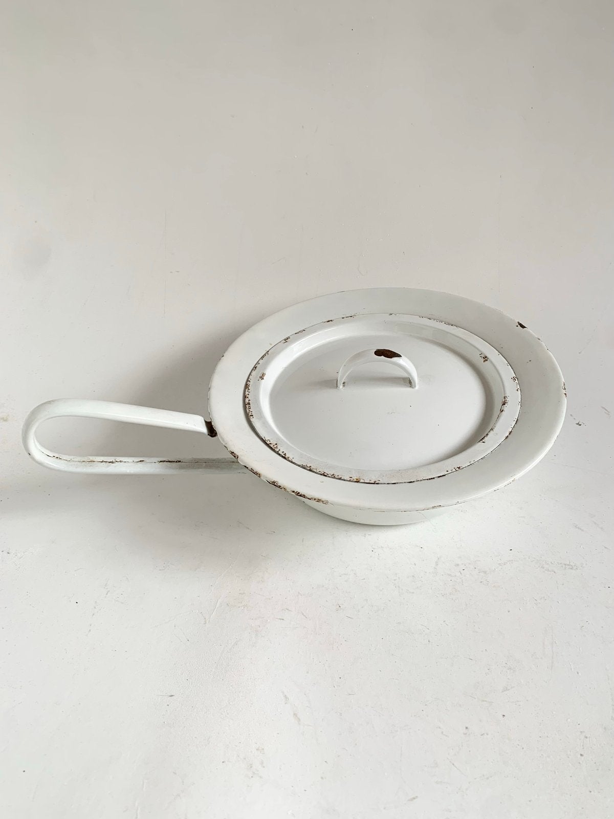 Vintage geëmailleerde bedpan met deksel, Ophalen of Verzenden