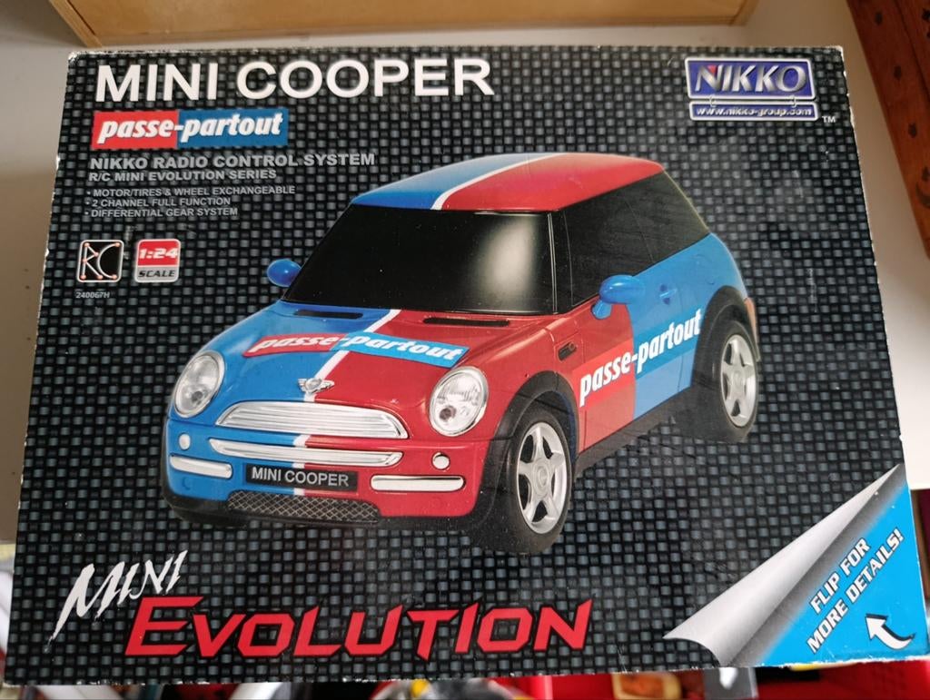 RC model mini Nikko geen verzending..enkel ophalen!, Ophalen of Verzenden, Zo goed als nieuw