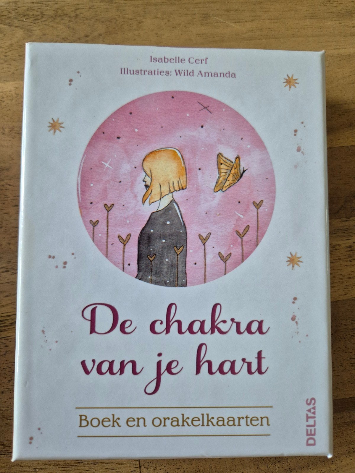 De chakra van je hart - Boek en 42 orakelkaarten - Nieuw, Ophalen of Verzenden, Nieuw, Spiritualiteit algemeen, Achtergrond en Informatie