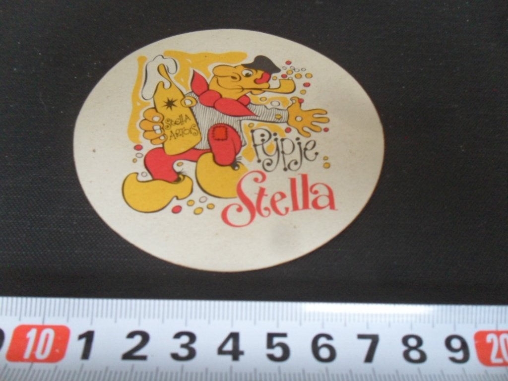 sticker carnaval boer bier pils pijpje STELLA artois, Ophalen of Verzenden, Zo goed als nieuw