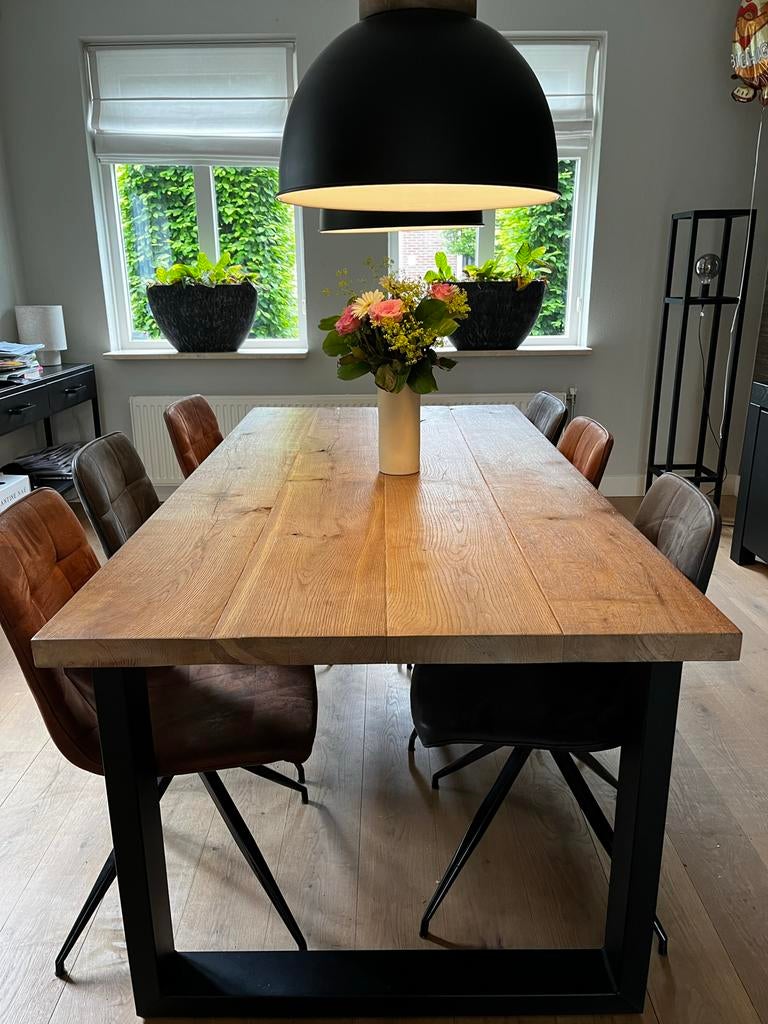 Massief eikenhouten eettafel met stalen poten - 200x101 cm, Huis en Inrichting, Tafels | Eettafels, Gebruikt, 100 tot 150 cm, Eikenhout
