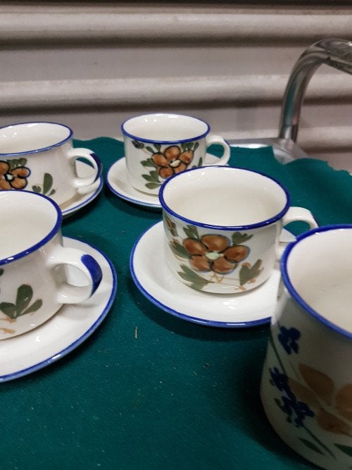 chikieng stoneware, kop en schotels, Ophalen of Verzenden, 'T Olde Gre-j, Info@toldegrej.nl, Endepoelstraat 20f Didam