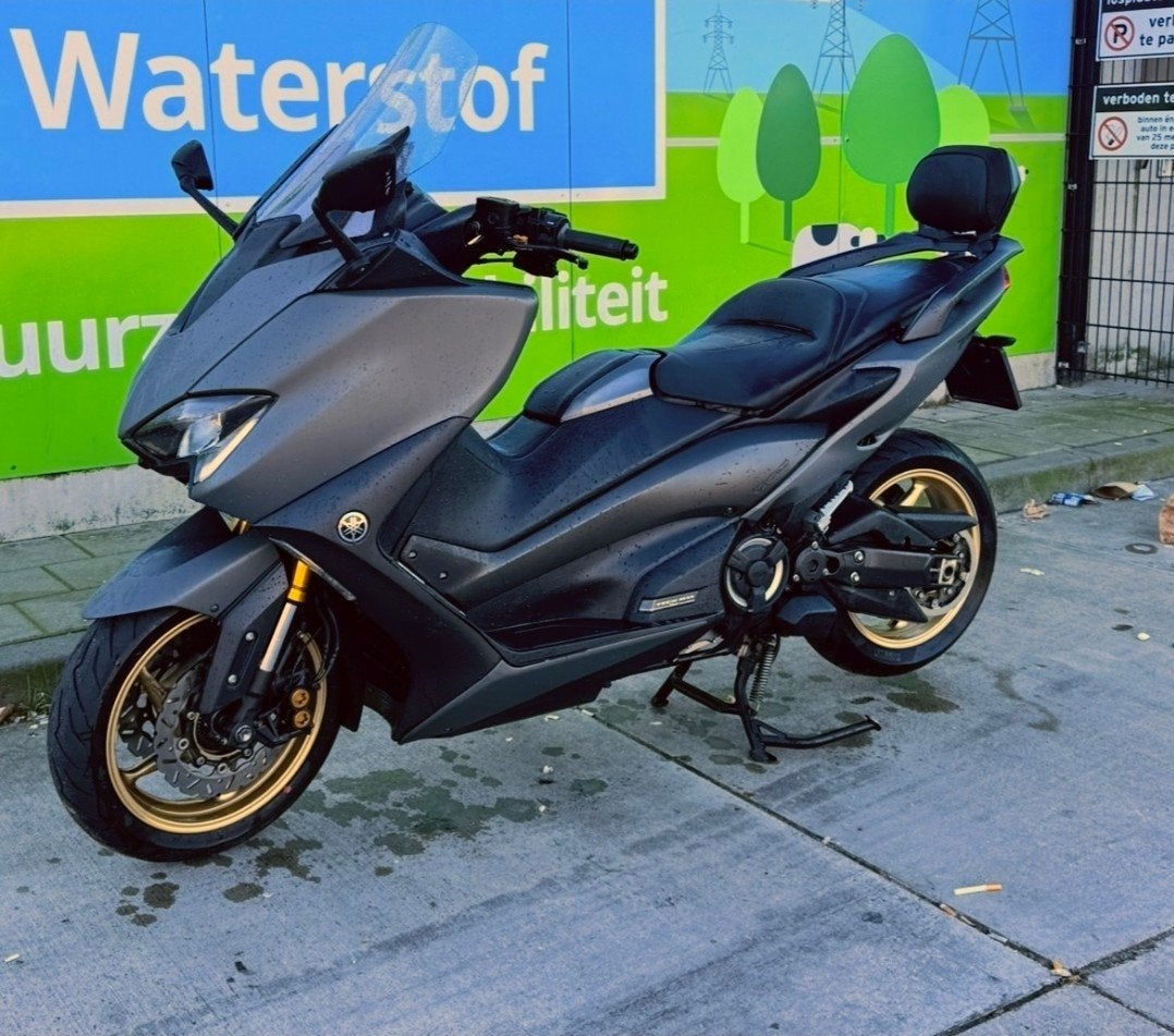 Tmax 560 techmax, Ophalen of Verzenden, Zo goed als nieuw, Benzine, Overige modellen