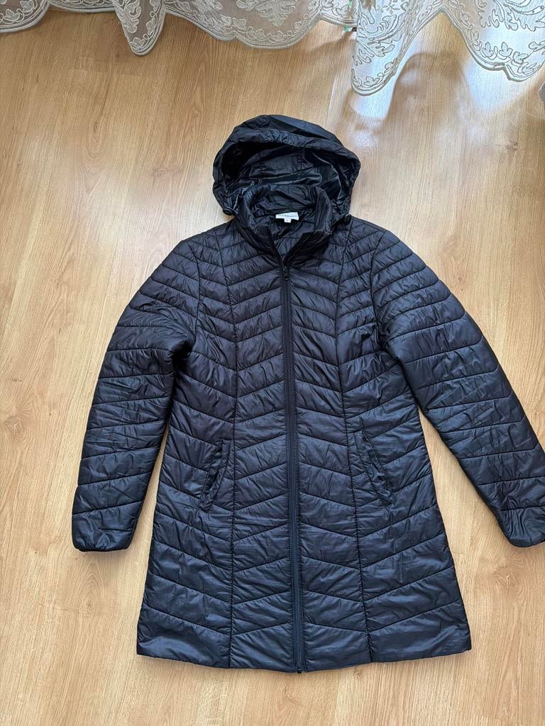 Zwarte gewatteerde jas met capuchon - Trend One, Ophalen of Verzenden, Zo goed als nieuw, Maat 42/44 (L), Zwart