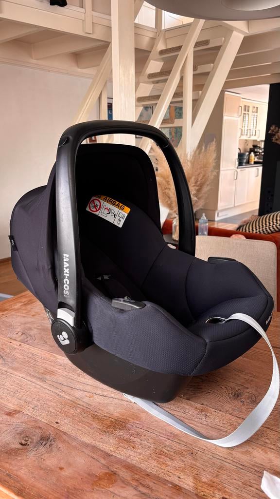 Maxi-Cosi Tinca autostoel, Ophalen, Autogordel of Isofix, Gebruikt, Zijbescherming