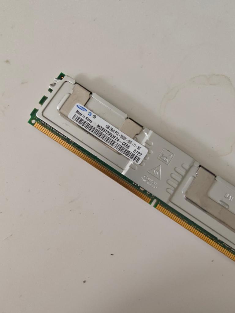 Samsung 1GB PC2-5300F Server RAM Geheugen, Computers en Software, RAM geheugen, Server, Ophalen of Verzenden, DDR2, Gebruikt