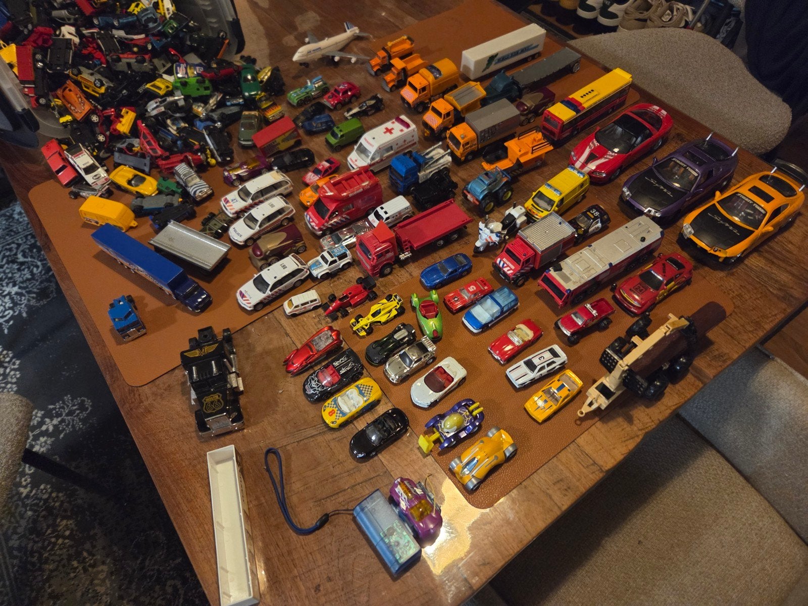 Diverse speelgoedautootjes: Mattel, Majorette, Hot Wheels, Ophalen, Gebruikt