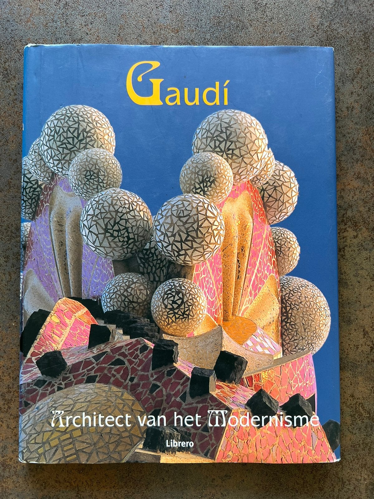 Gaudi Architect van het Modernisme uitgave Librero, Boeken, Ophalen of Verzenden, Zo goed als nieuw, Architecten
