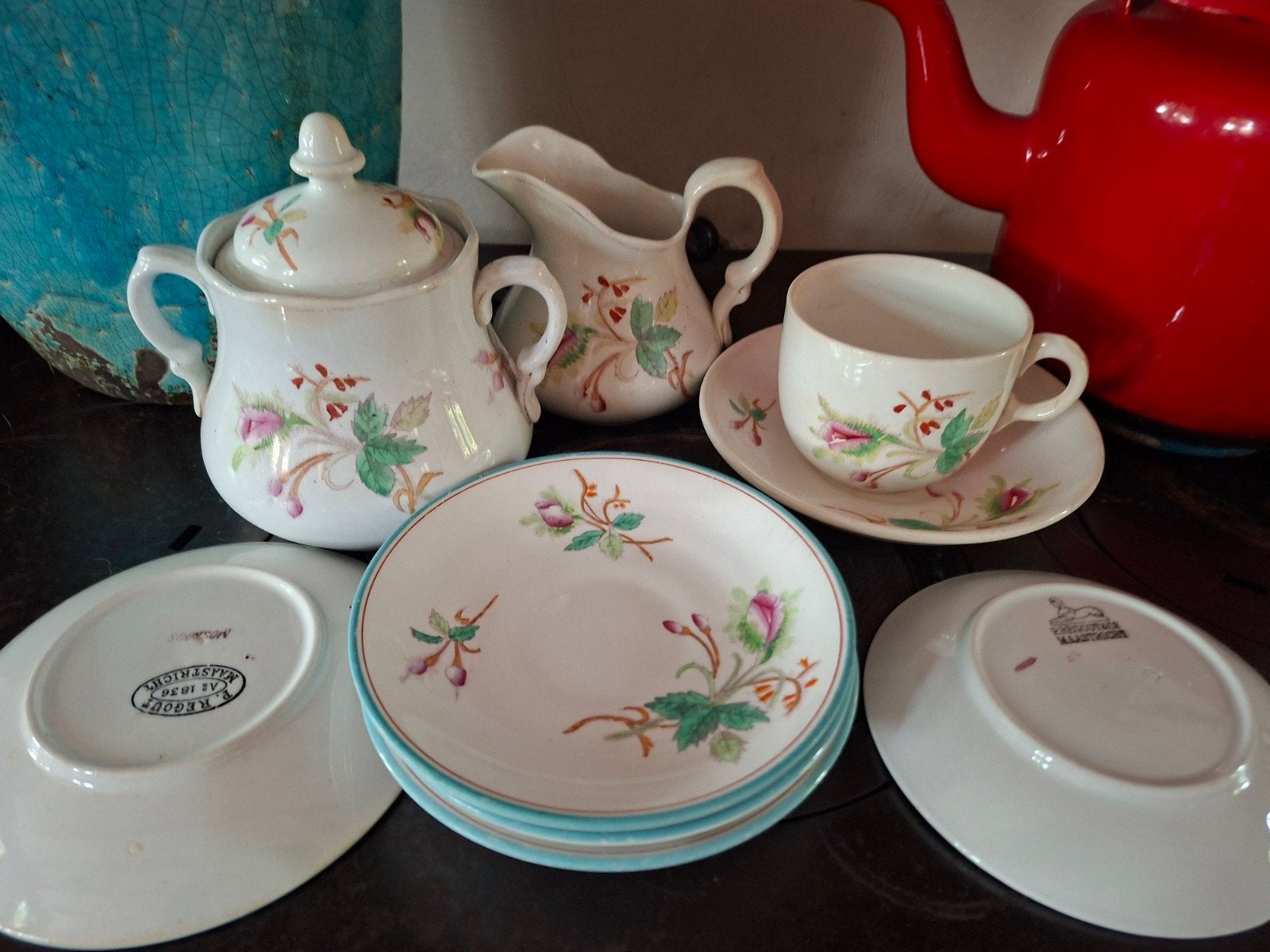 serviesdelen mos rose regout, Antiek en Kunst, Ophalen of Verzenden