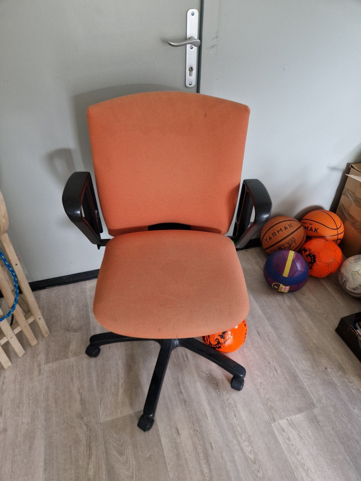 Comforto Bureaustoel - Oranje, Ophalen, Gebruikt, Oranje, Bureaustoel