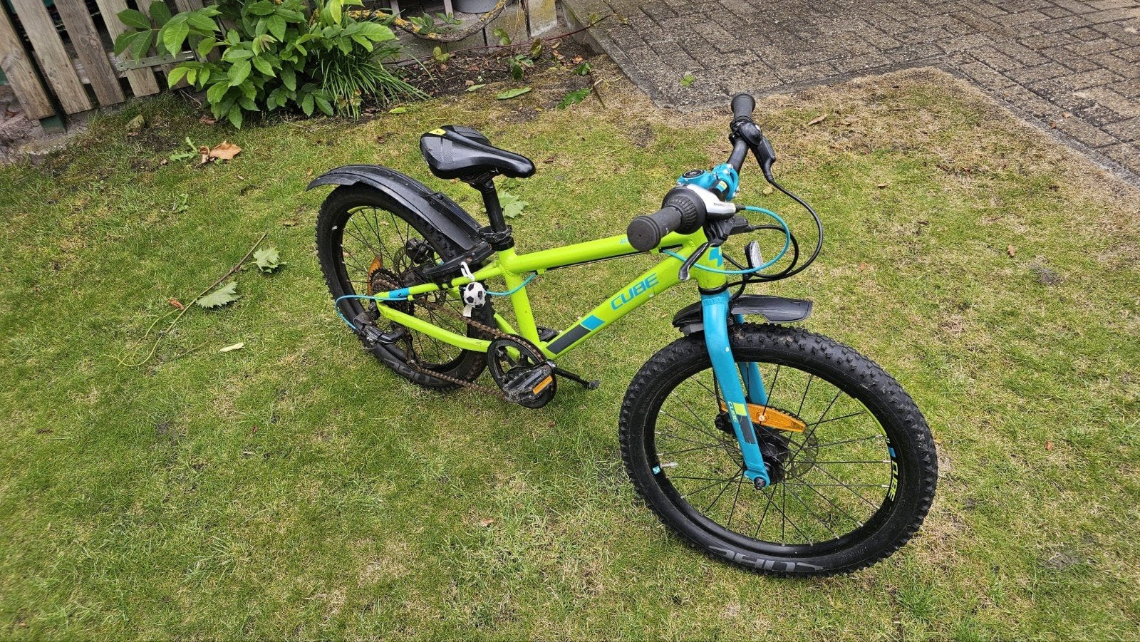Cube Acid 200 Disc Kinderfiets, Ophalen, 20 inch of meer, Gebruikt, Cube