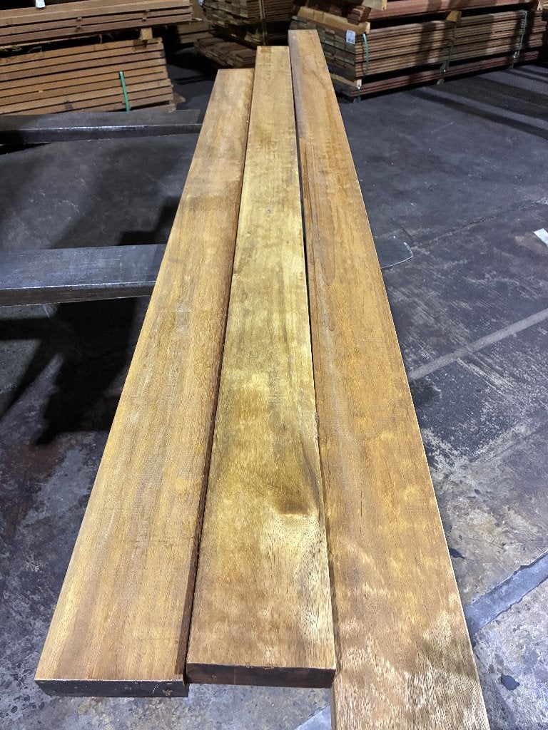 Louro Preto hardhout balken planken vlonderplanken 43x135mm, Tuin en Terras, Ophalen, Nieuw, Hardhout, 250 cm of meer