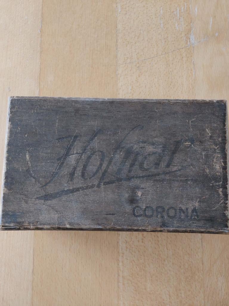 Vintage scheer- en tondeuseset in sigarendoos, Antiek en Kunst, Ophalen of Verzenden