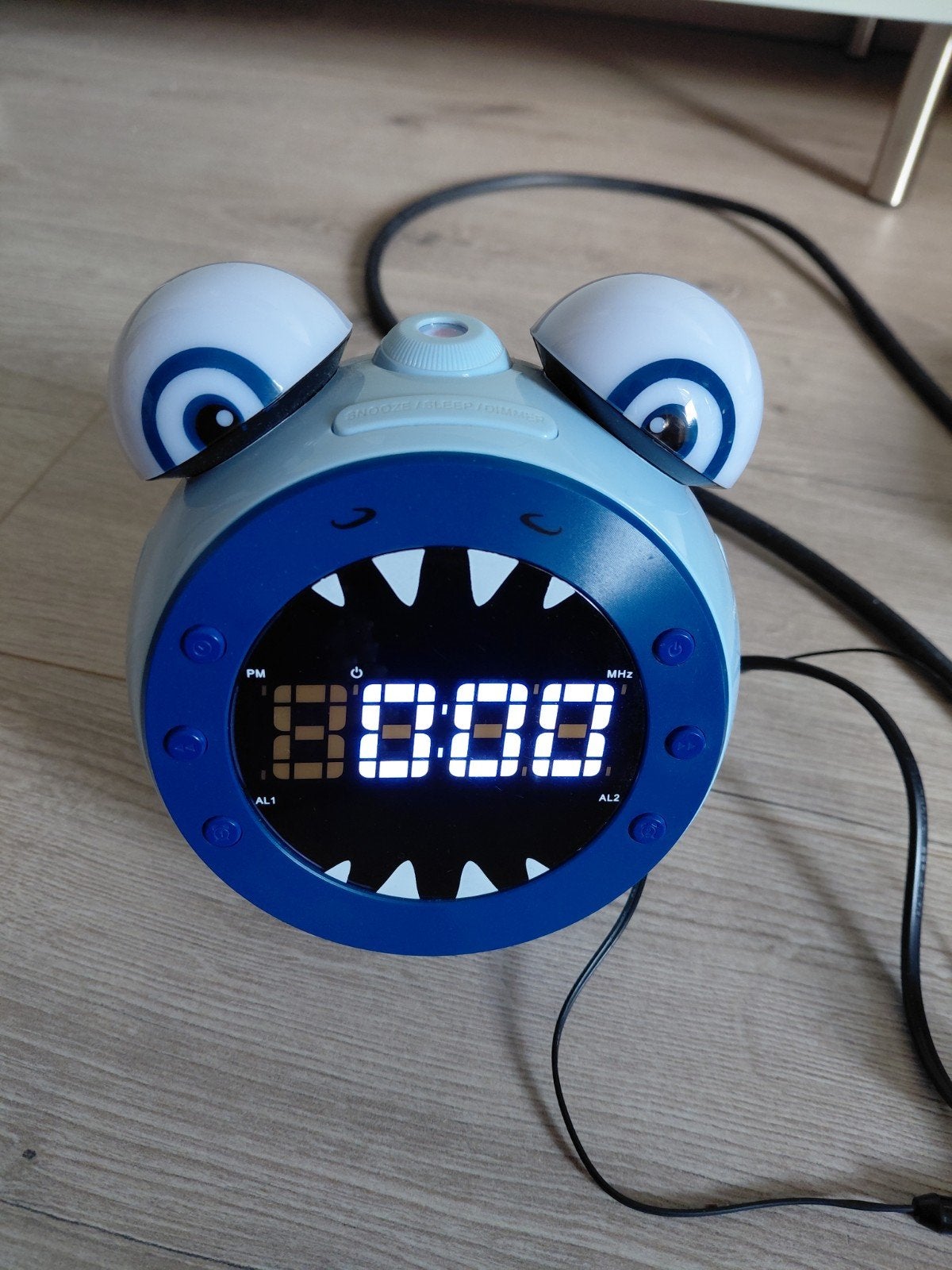 Blauwe Haai / Shark Nikkei Projectie Wekker Radio, Ophalen of Verzenden, Gebruikt, Digitaal