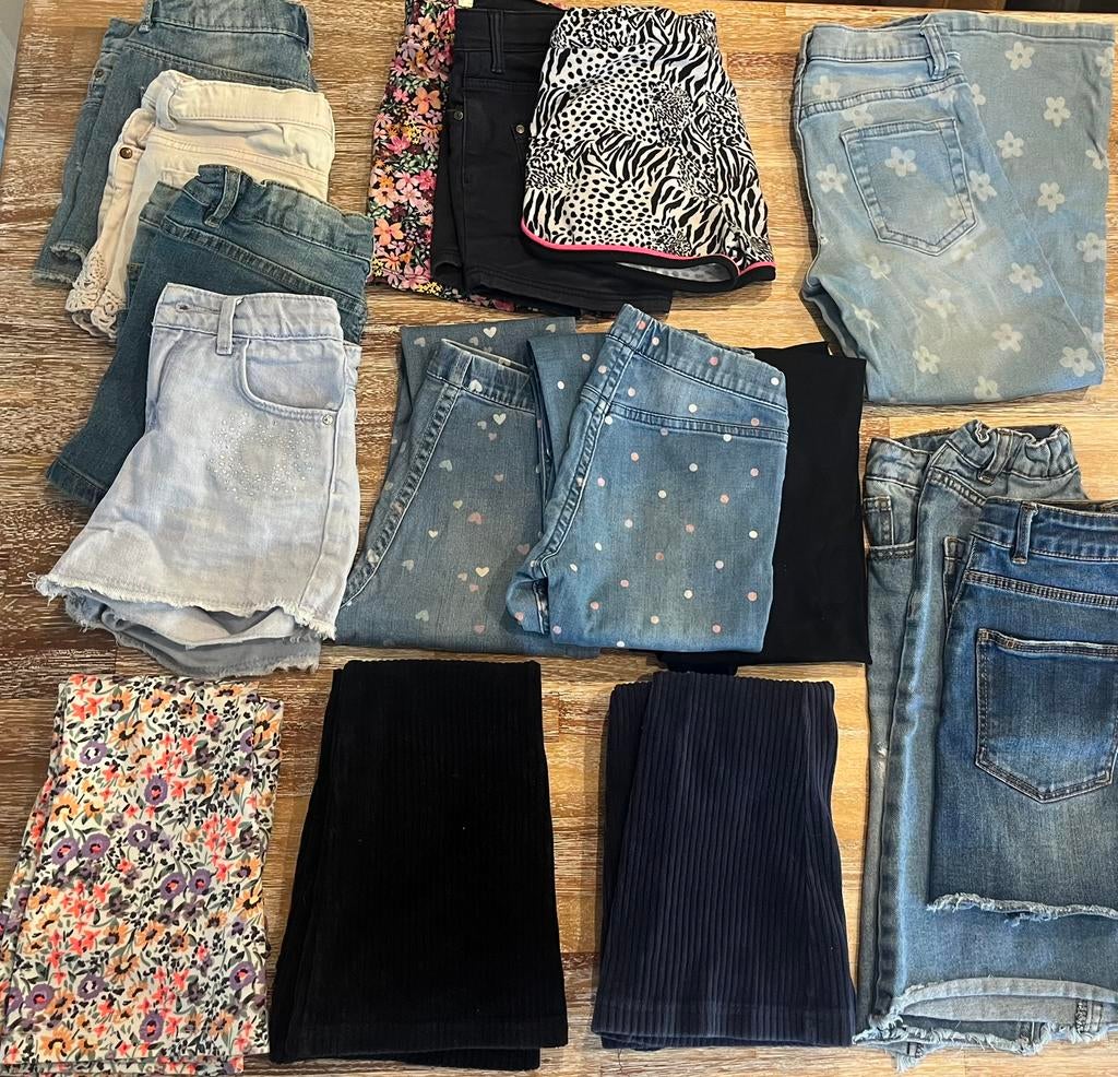 Super groot lente / zomer 38 delig pakket meisje 122/128, Ophalen of Verzenden, Gebruikt, Meisje, Overige typen