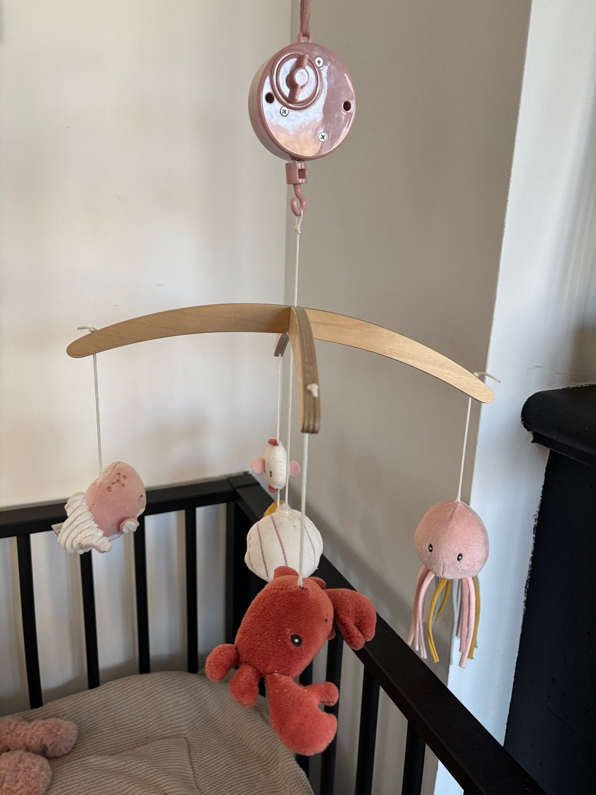 Muziek mobiel met zeedieren little dutch, Kinderen en Baby's, Ophalen of Verzenden, Zo goed als nieuw, Mobiel, Met geluid
