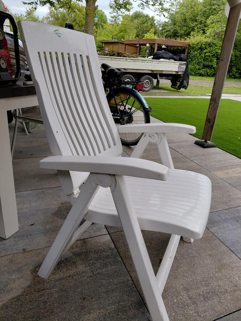 6 tuinstoelen, Ophalen, Gebruikt, Kunststof