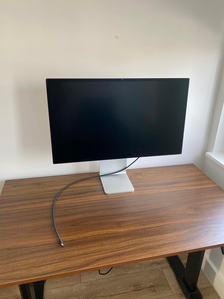 Apple Studio Display 5K Nano – 2 maanden gebruikt/NIEUWSTAAT, Computers en Software, Monitoren, Kantelbaar, Ophalen of Verzenden
