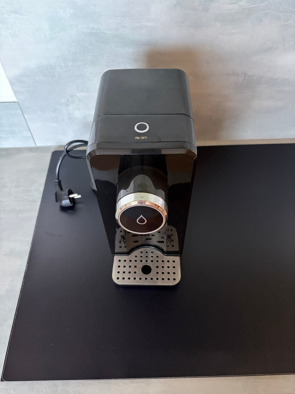 Heetwaterdispenser - Direct kokend water, Witgoed en Apparatuur, Waterkokers, 1 tot 2 liter, Ophalen, Gebruikt