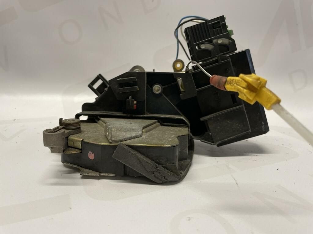 Slotmechanisme deur linksachter BMW E39 67118352165, Auto-onderdelen, Gebruikt, -, -, Ophalen of Verzenden