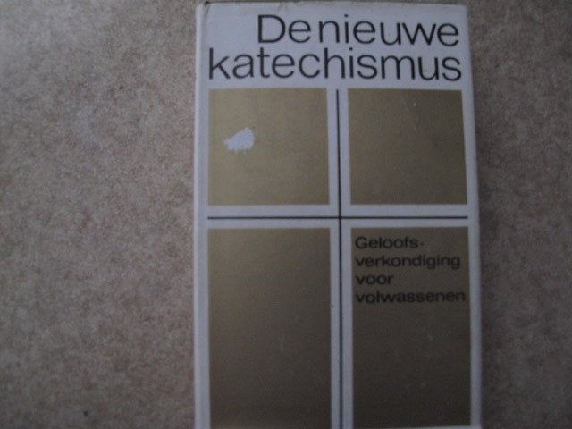 De Nieuwe Katechismus voor volwassenen - Harde kaft 1966, Christendom | Katholiek, Ophalen of Verzenden, Zo goed als nieuw, Bisschoppen van Nederland