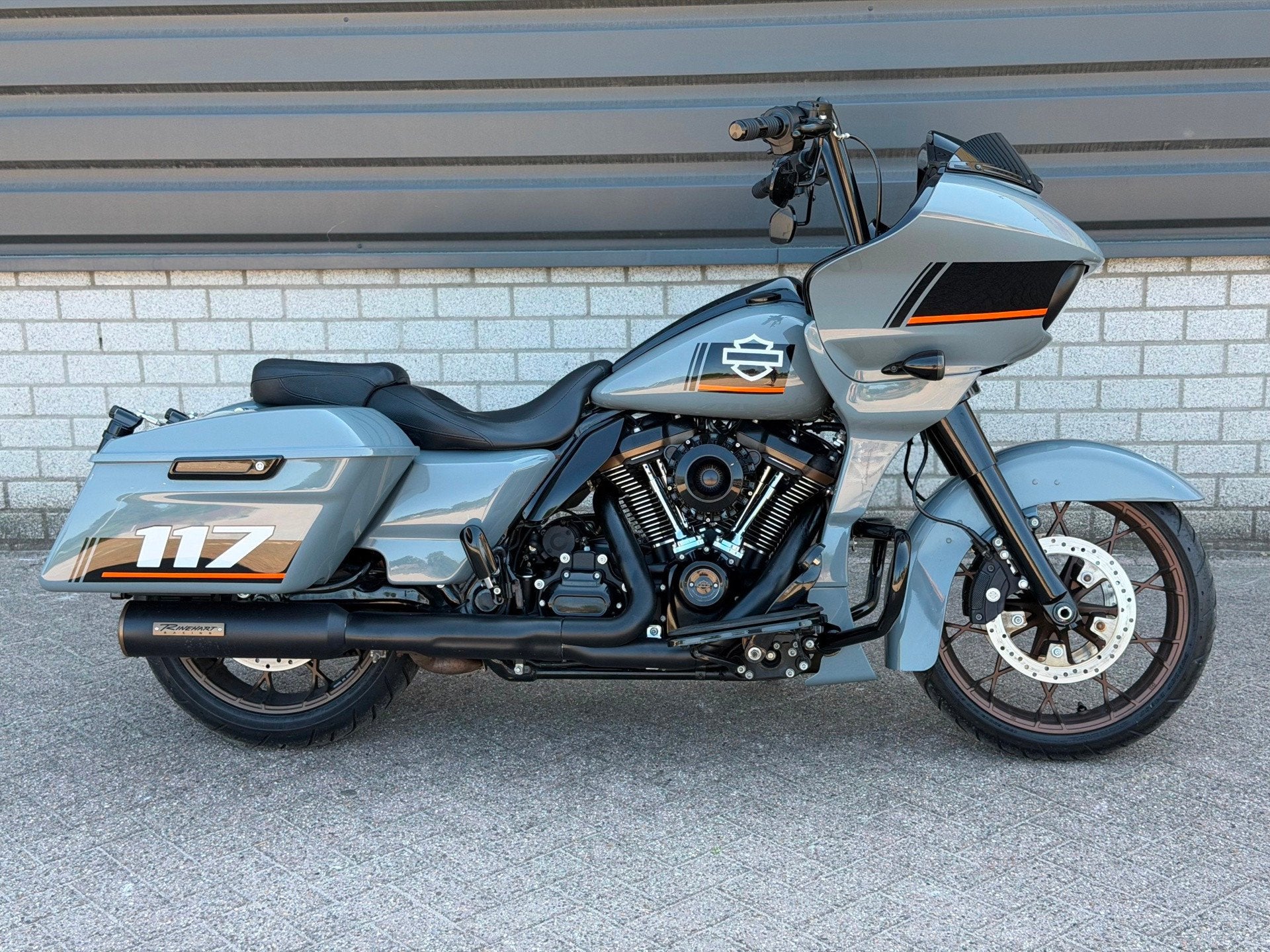 Harley Davidson FLTRXST Road Glide ST 117 M8 Custom (BJ 2023, Bedrijf, Meer dan 35 kW, Toermotor, 1923 cc