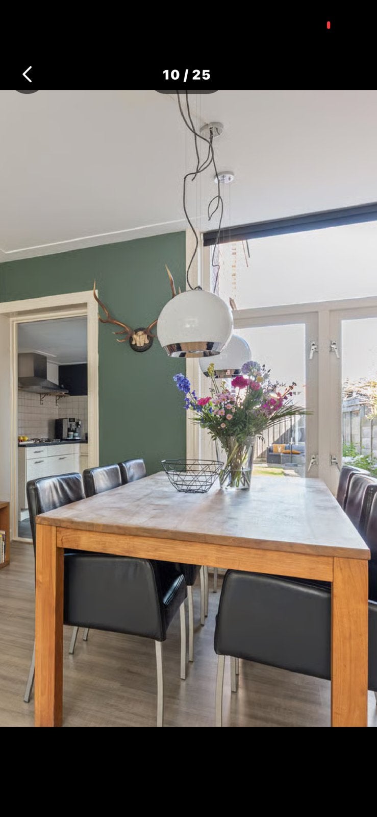 Lirio by Philips hanglampen, 2 stuks, wit glas, E27 fitting, Ophalen, Zo goed als nieuw, Glas, E27 (groot)