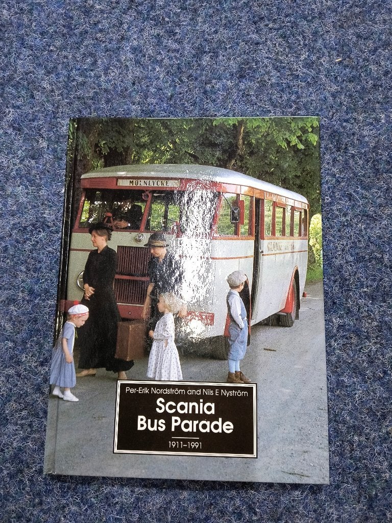 SCANIA Bus Parade Streiffert Scania-Vabis ISBN 91-7886-071-8, Ophalen of Verzenden, Zo goed als nieuw, Vrachtwagen