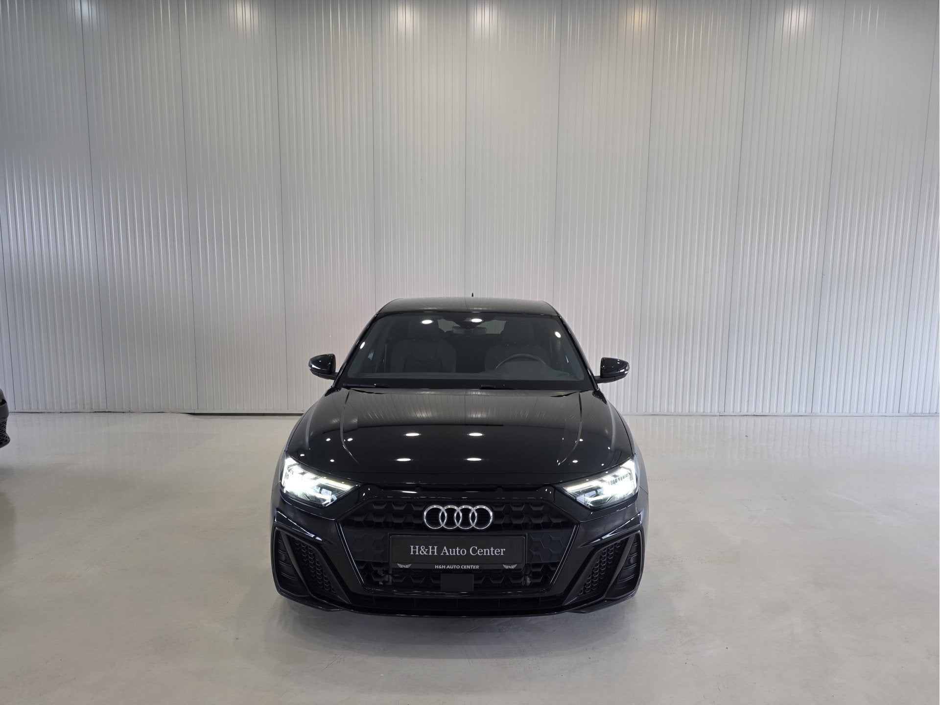 Audi A1 Sportback 30 TFSI S edition |LED|NAVI|Virtual clock|, Auto's, Audi, Stof, Met garantie (alle), Zwart, Bedrijf