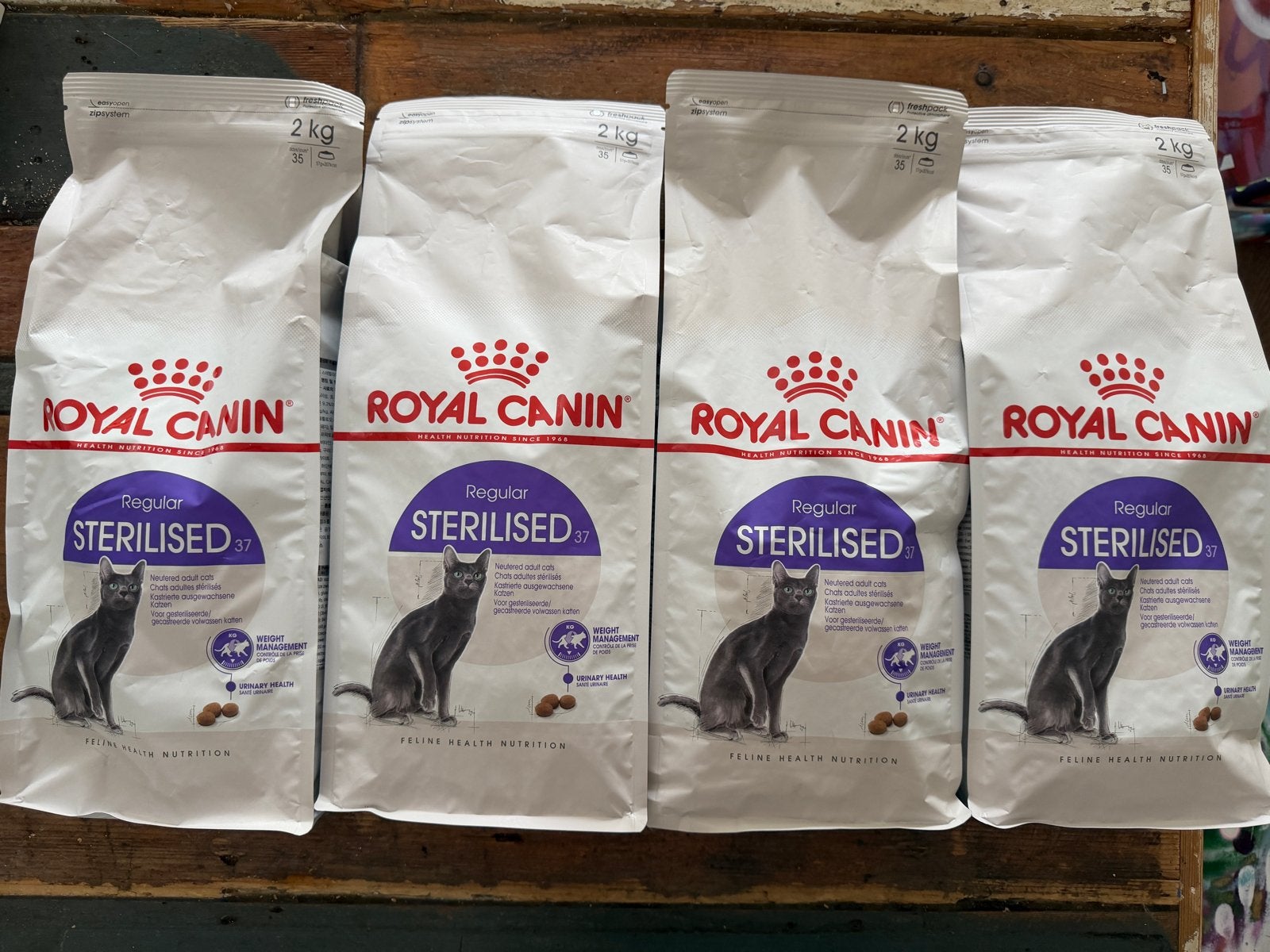 Royal Canin Regular Sterilised 37 - 2kg - 4 zakken, Dieren en Toebehoren, Dierenvoeding, Ophalen, Kat
