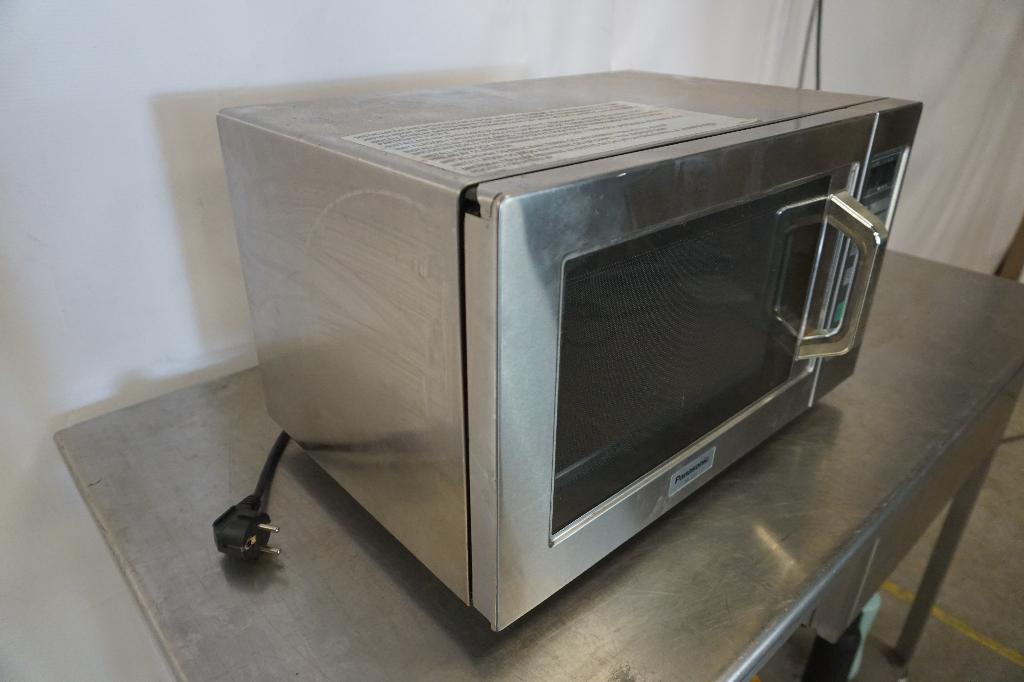 Horeca magnetron panasonic | model: NE-1037, Ophalen, Gebruikt, Magnetron, 45 tot 60 cm