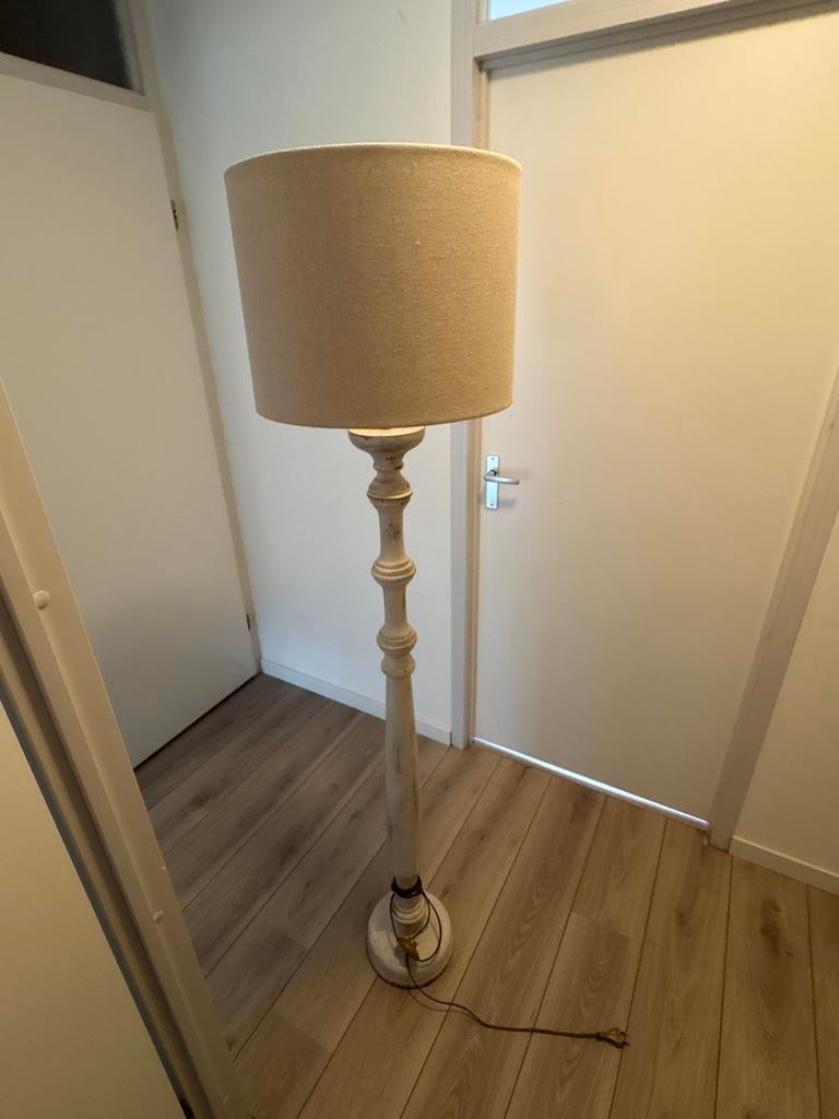 Vloerlamp, Ophalen, Gebruikt, Hout, 150 tot 200 cm